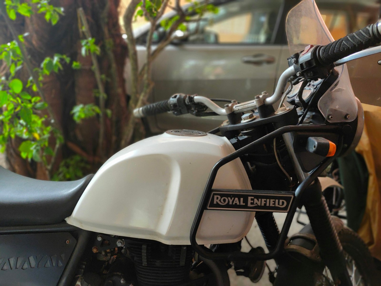 Royal Enfield Hunter 450 Hybrid